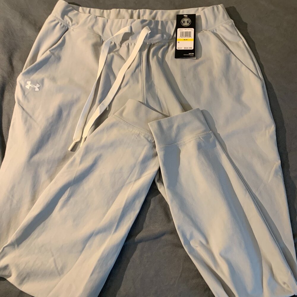 NWT Under Armour Women's Jogger Pant M